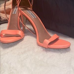 Neon Steve Madden heel